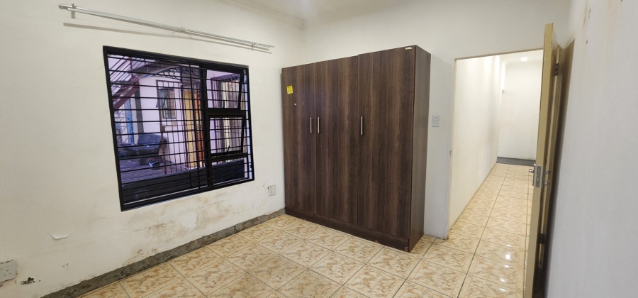 To Let 2 Bedroom Property for Rent in Erasmia Gauteng