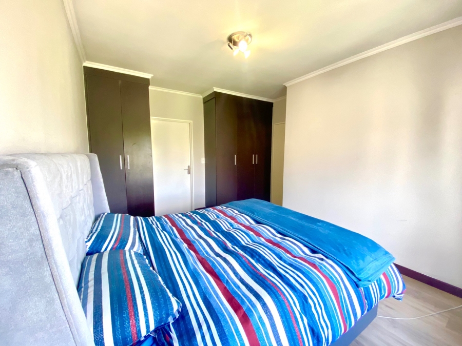 To Let 2 Bedroom Property for Rent in Noordwyk Gauteng