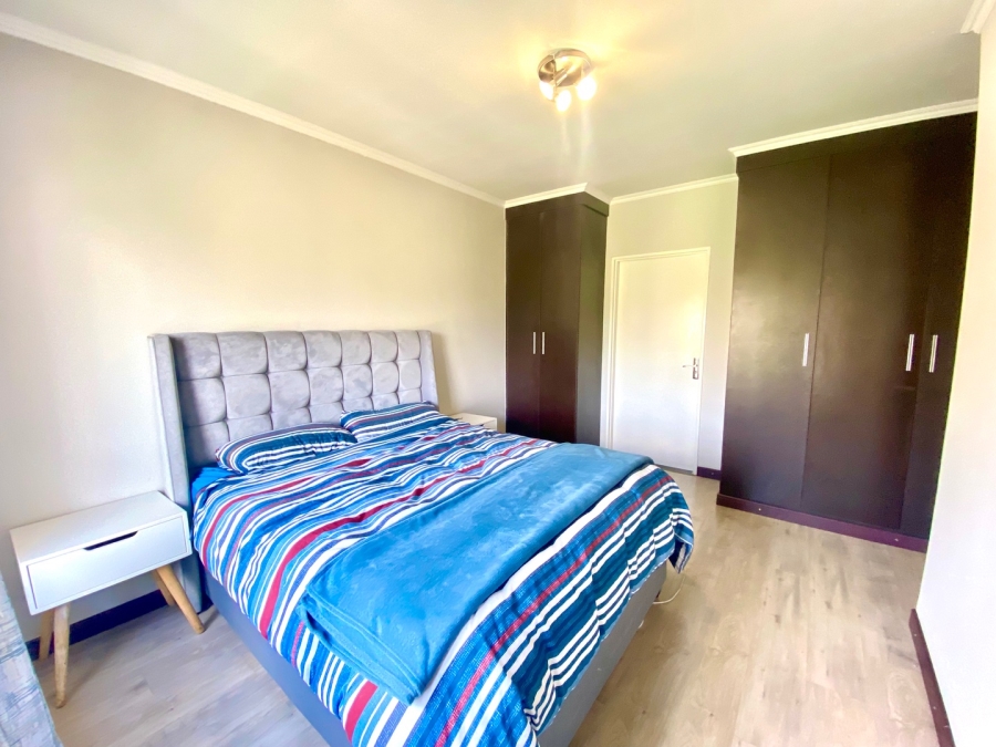 To Let 2 Bedroom Property for Rent in Noordwyk Gauteng