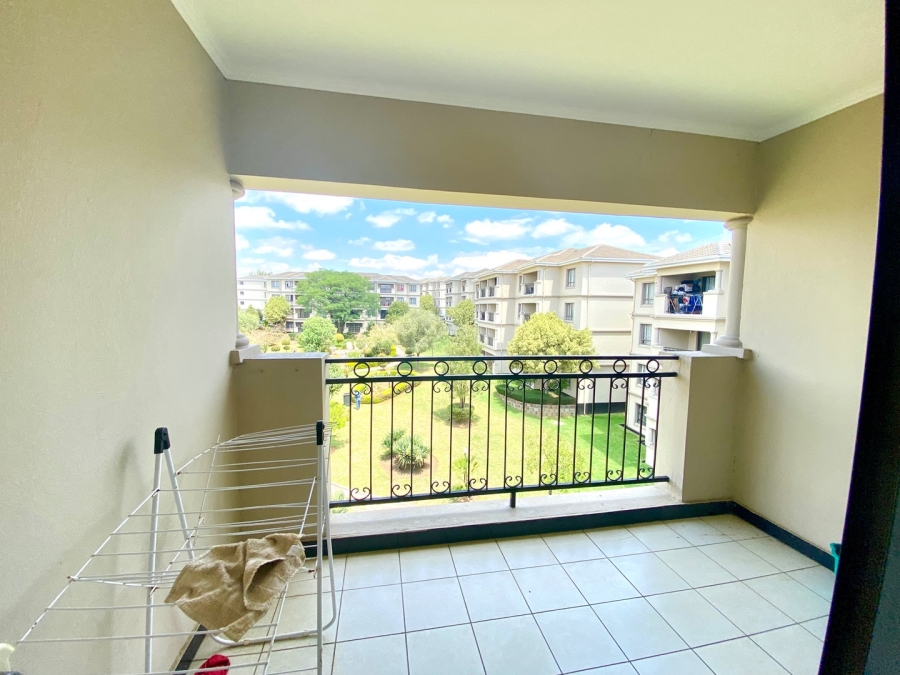 To Let 2 Bedroom Property for Rent in Noordwyk Gauteng