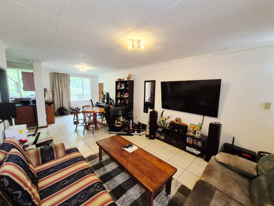 3 Bedroom Property for Sale in La Montagne Gauteng