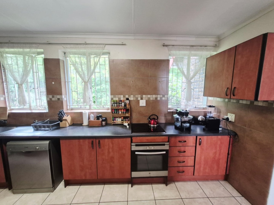 3 Bedroom Property for Sale in La Montagne Gauteng