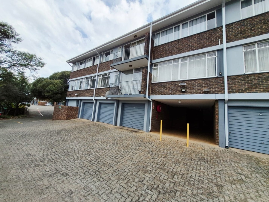 3 Bedroom Property for Sale in La Montagne Gauteng