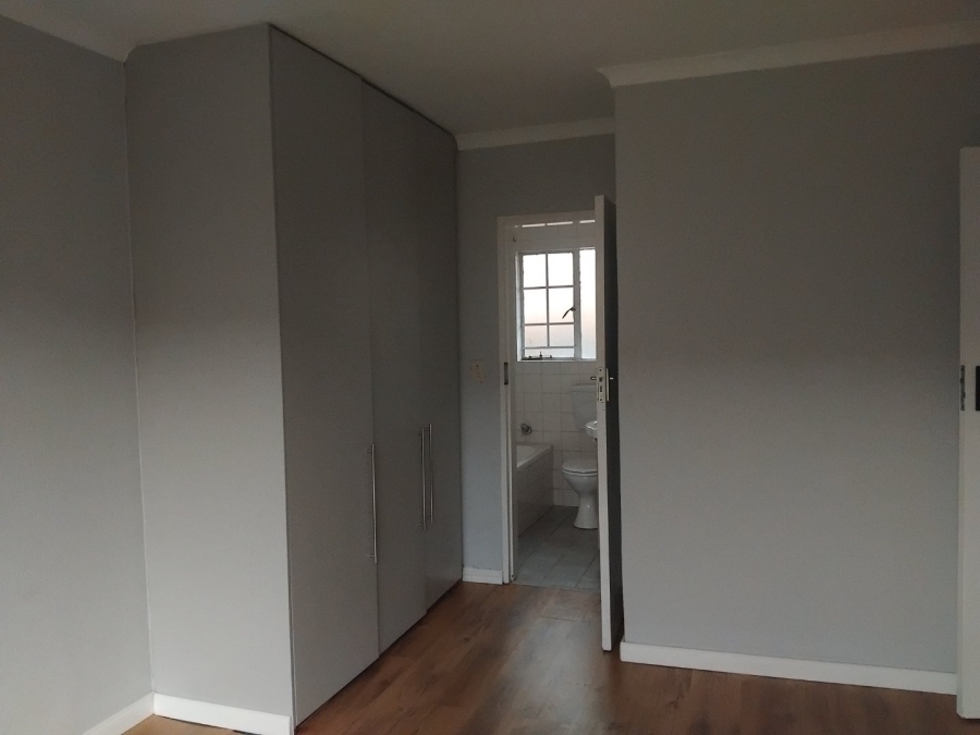 3 Bedroom Property for Sale in Birchleigh Gauteng