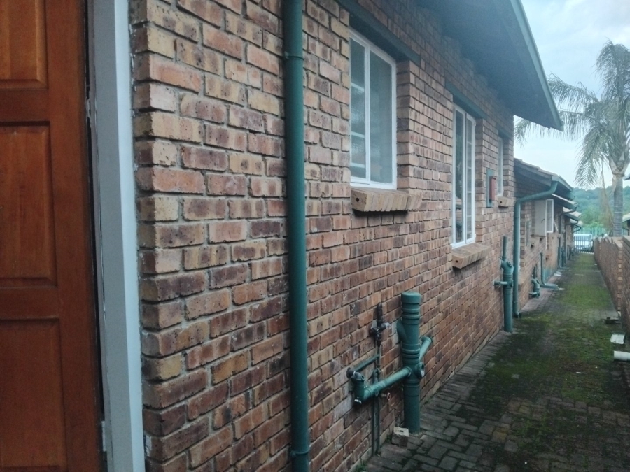 3 Bedroom Property for Sale in Birchleigh Gauteng