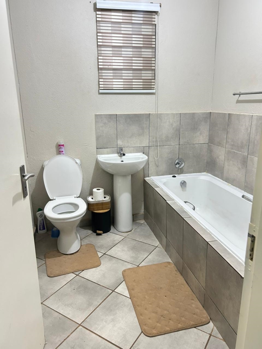3 Bedroom Property for Sale in Wilfordon Gauteng