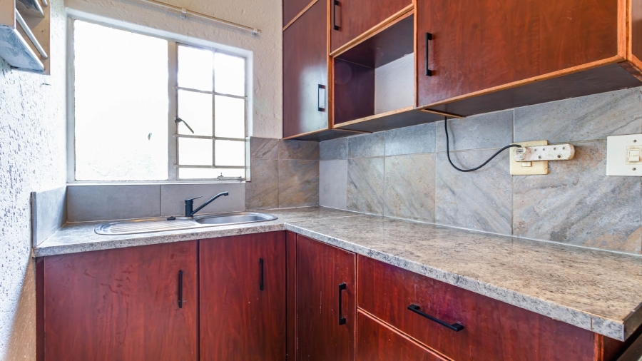 2 Bedroom Property for Sale in Eden Glen Gauteng