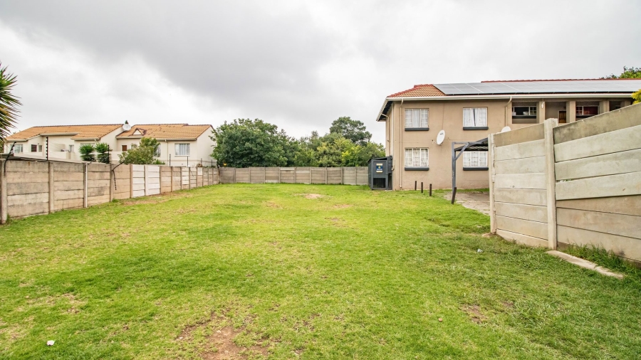 2 Bedroom Property for Sale in Eden Glen Gauteng