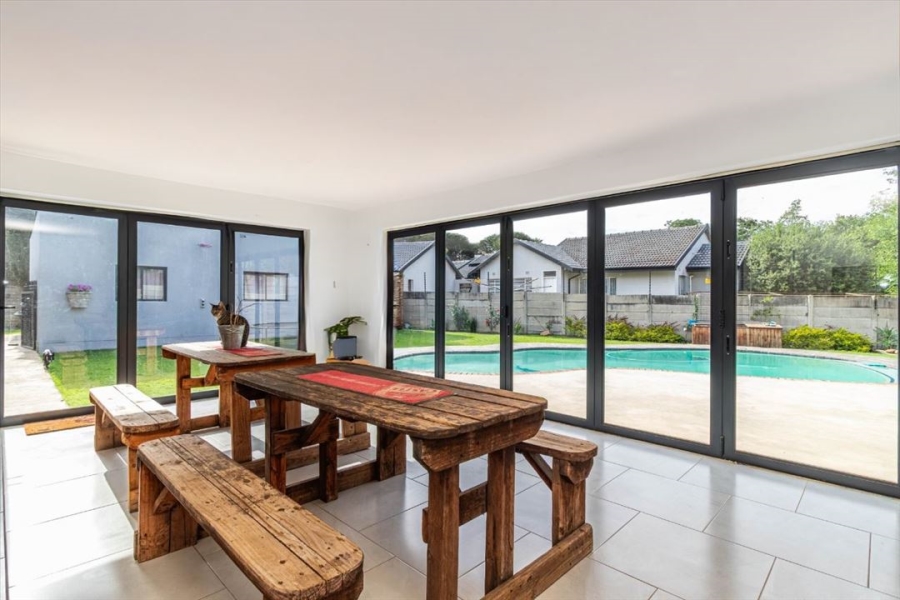 5 Bedroom Property for Sale in Pomona Gauteng