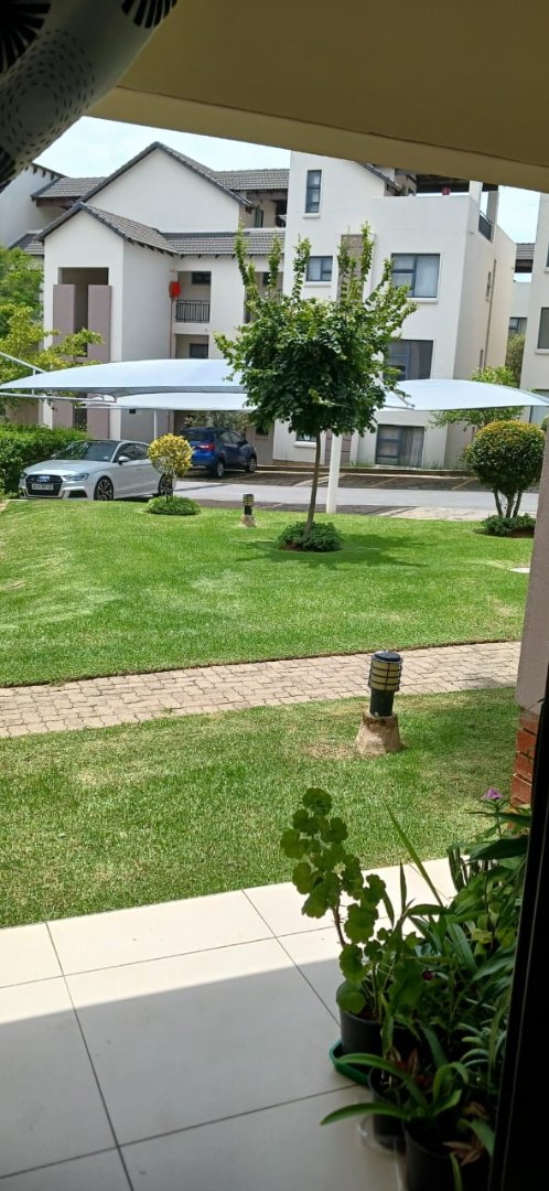 2 Bedroom Property for Sale in Dainfern Gauteng