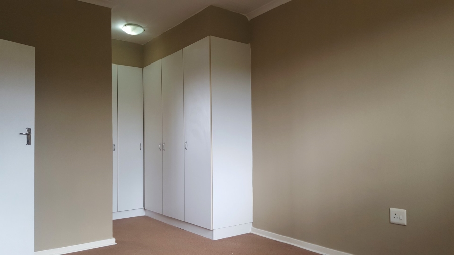 To Let 3 Bedroom Property for Rent in Noordhang Gauteng