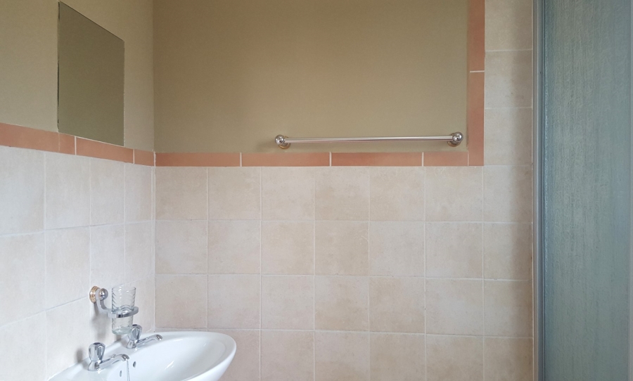 To Let 3 Bedroom Property for Rent in Noordhang Gauteng