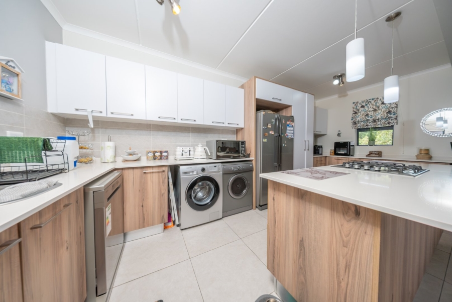 2 Bedroom Property for Sale in Modderfontein Gauteng