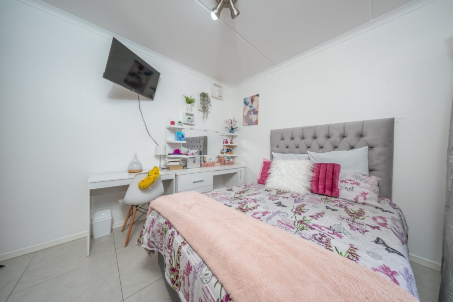 2 Bedroom Property for Sale in Modderfontein Gauteng