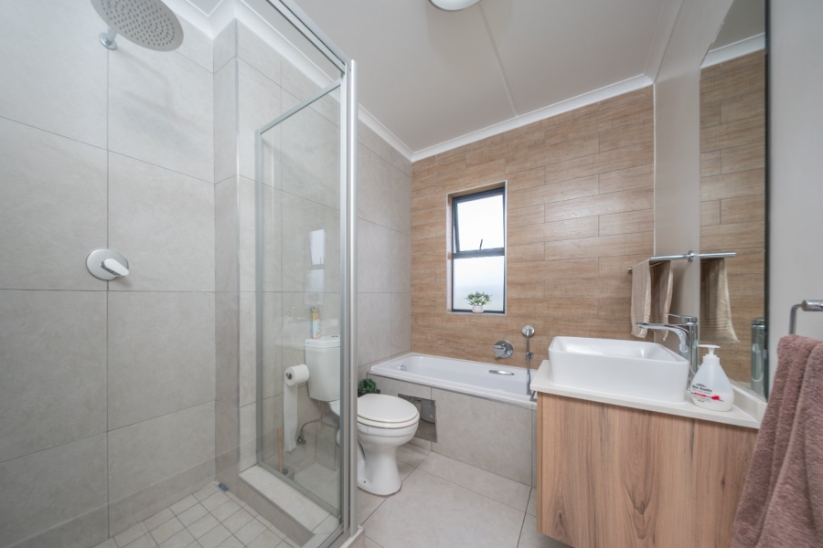 2 Bedroom Property for Sale in Modderfontein Gauteng