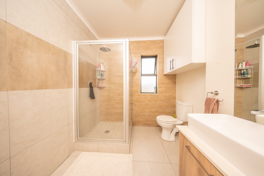 2 Bedroom Property for Sale in Modderfontein Gauteng