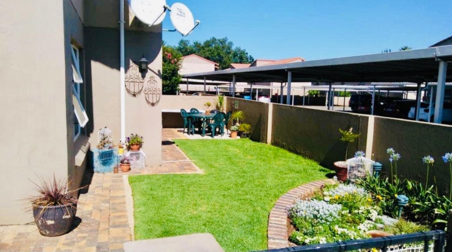 2 Bedroom Property for Sale in Witfield Gauteng