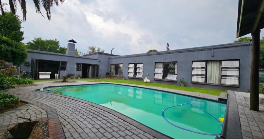 4 Bedroom Property for Sale in Vanderbijlpark Sw 2 Gauteng