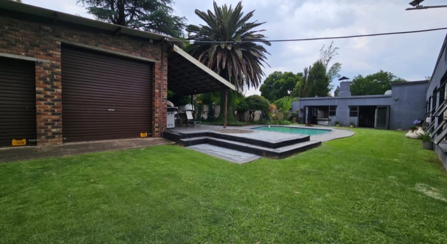 4 Bedroom Property for Sale in Vanderbijlpark Sw 2 Gauteng