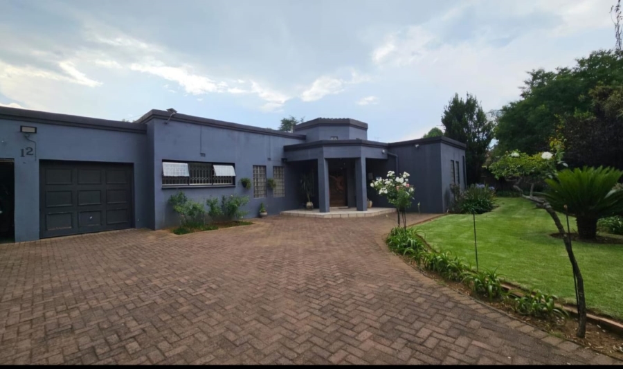 4 Bedroom Property for Sale in Vanderbijlpark Sw 2 Gauteng