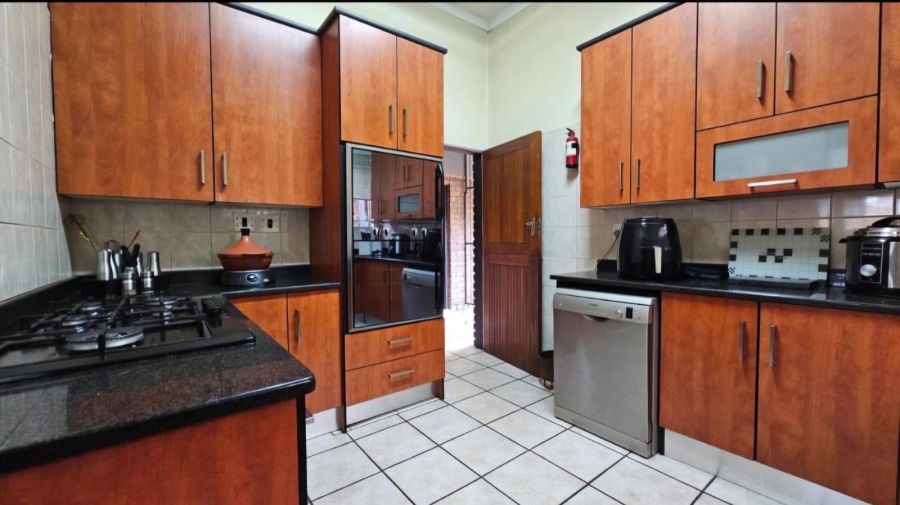 4 Bedroom Property for Sale in Vanderbijlpark Sw 2 Gauteng