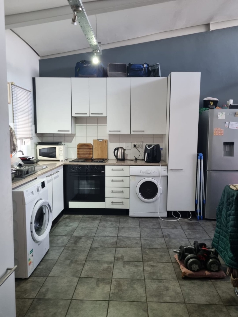 To Let 1 Bedroom Property for Rent in Hillcrest Gauteng