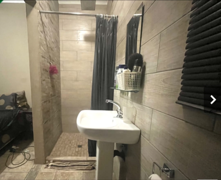 To Let 1 Bedroom Property for Rent in Vanderbijlpark Sw 2 Gauteng