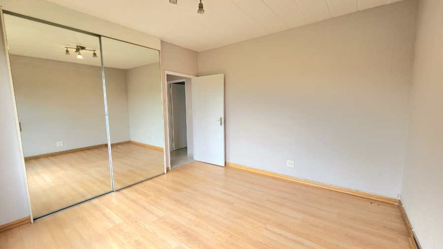 2 Bedroom Property for Sale in Winchester Hills Gauteng