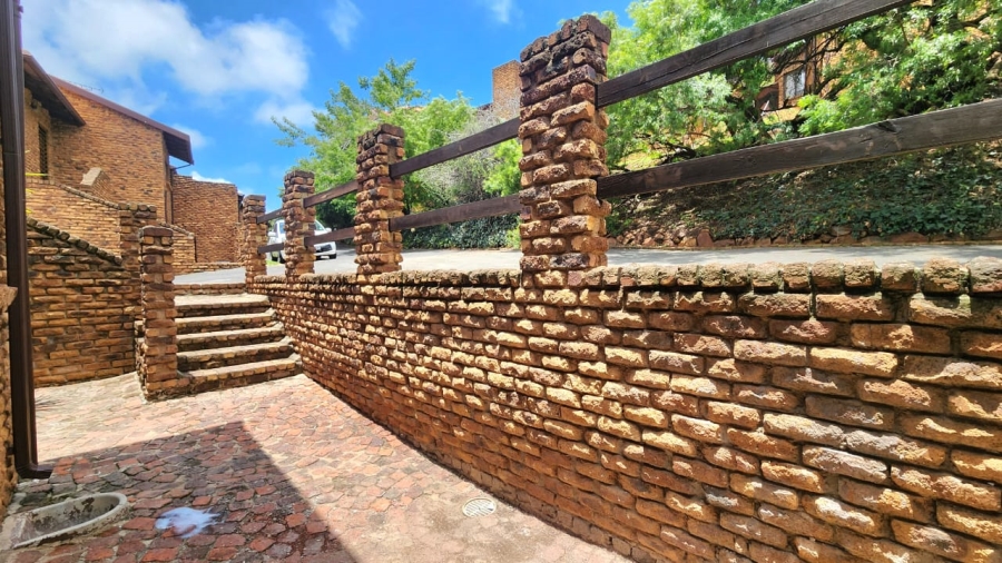 2 Bedroom Property for Sale in Winchester Hills Gauteng