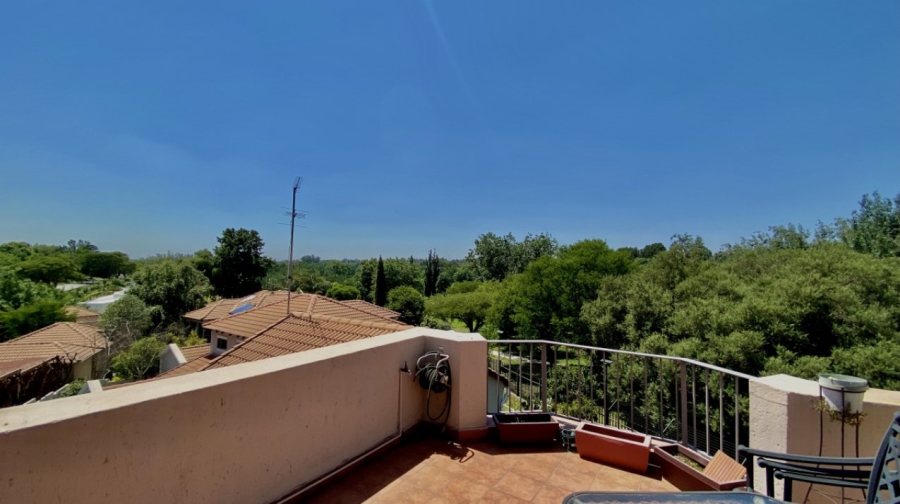 2 Bedroom Property for Sale in Sandringham Gauteng