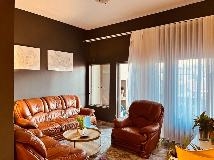 To Let 2 Bedroom Property for Rent in Noordwyk Gauteng