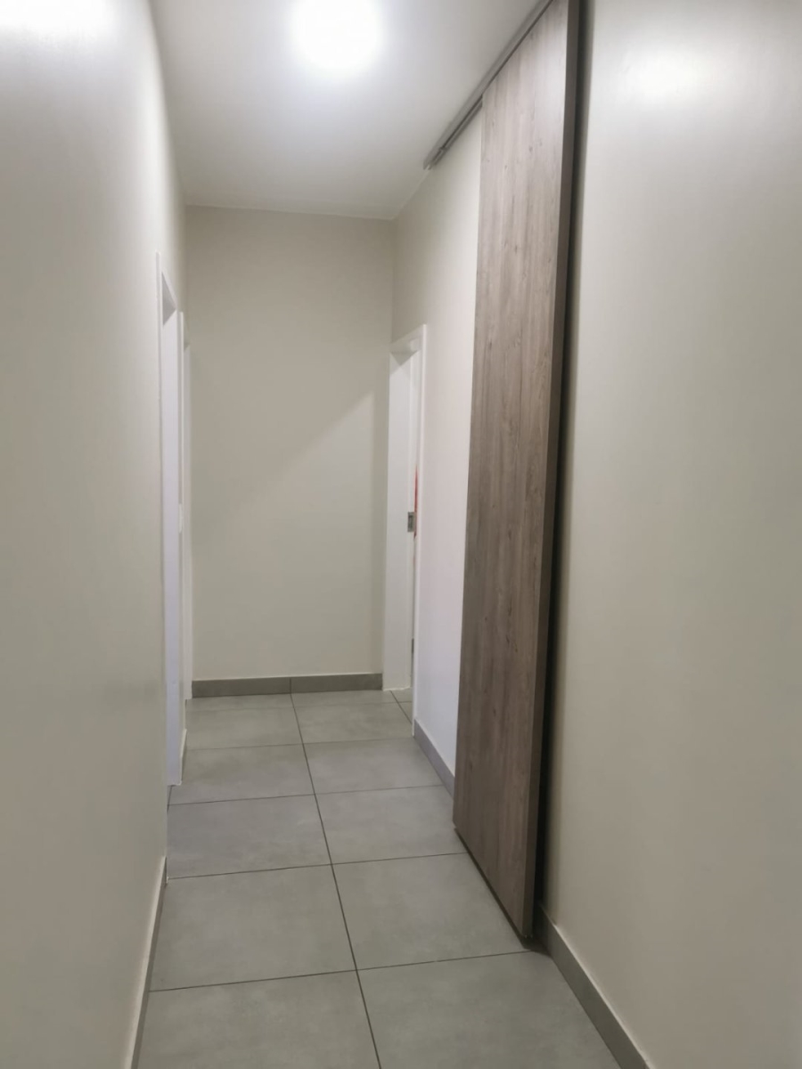 To Let 2 Bedroom Property for Rent in Kensington Gauteng