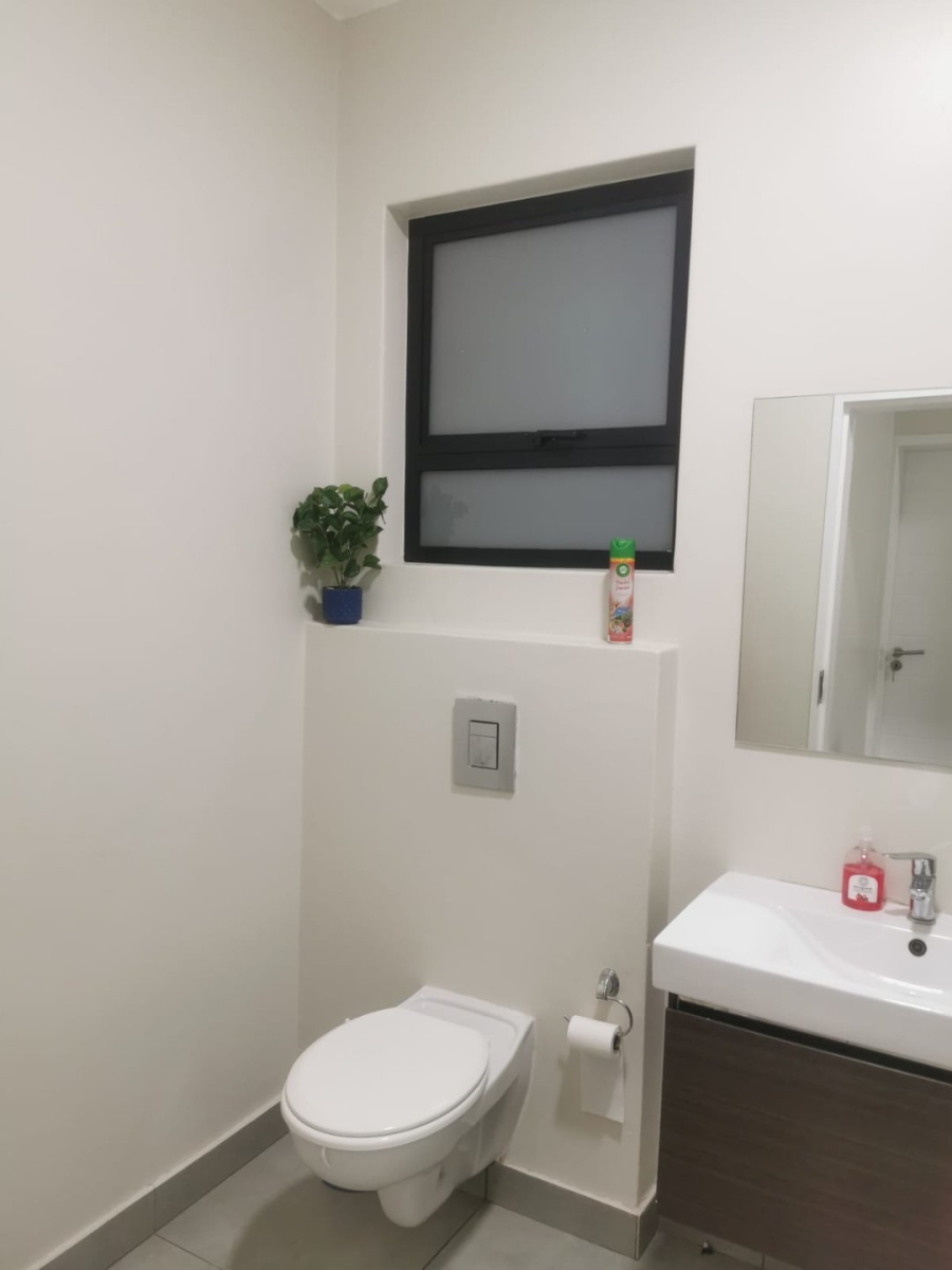 To Let 2 Bedroom Property for Rent in Kensington Gauteng