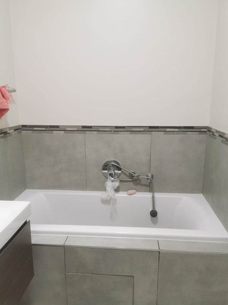 To Let 2 Bedroom Property for Rent in Kensington Gauteng