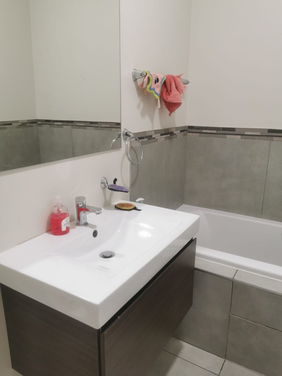 To Let 2 Bedroom Property for Rent in Kensington Gauteng