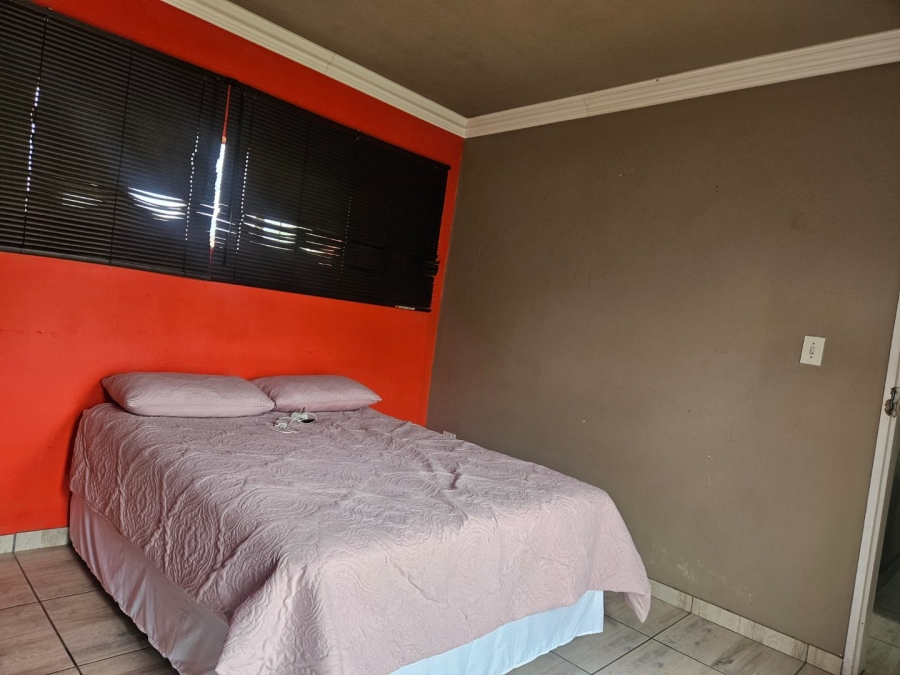 3 Bedroom Property for Sale in Crystal Park Gauteng