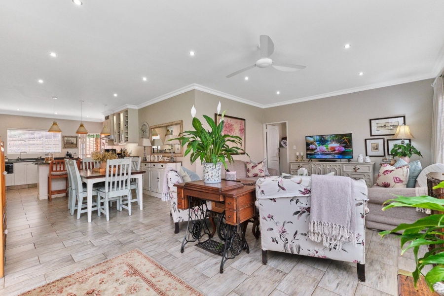 2 Bedroom Property for Sale in Wilgeheuwel Gauteng