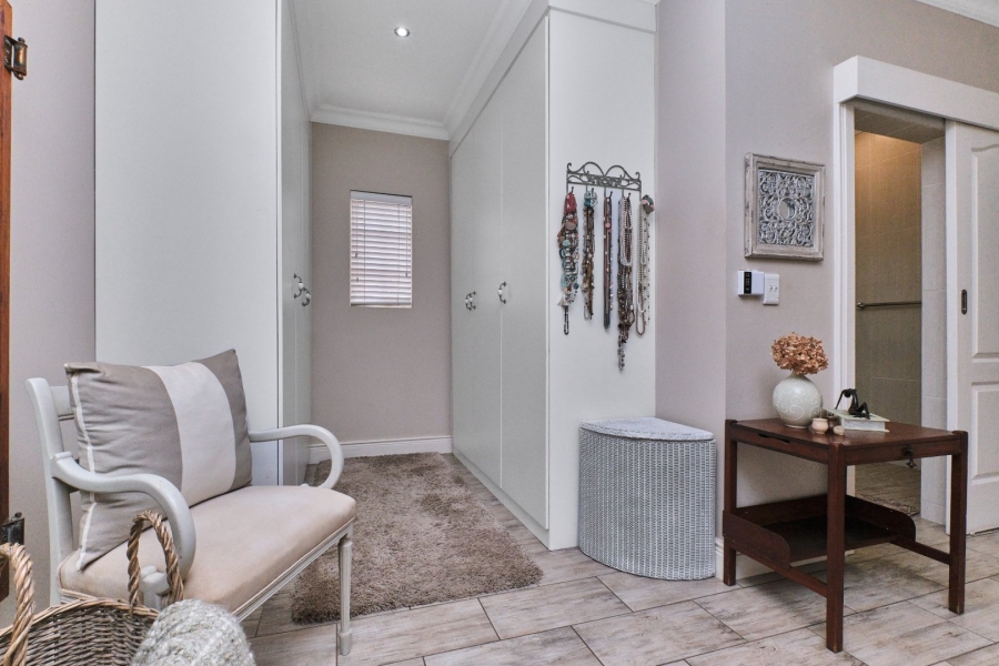 2 Bedroom Property for Sale in Wilgeheuwel Gauteng