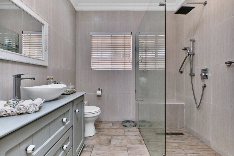 2 Bedroom Property for Sale in Wilgeheuwel Gauteng