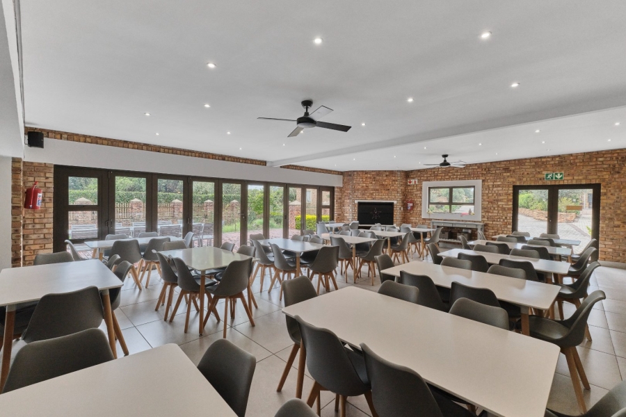 2 Bedroom Property for Sale in Wilgeheuwel Gauteng