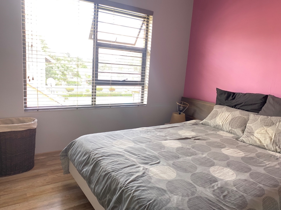 4 Bedroom Property for Sale in Fairland Gauteng