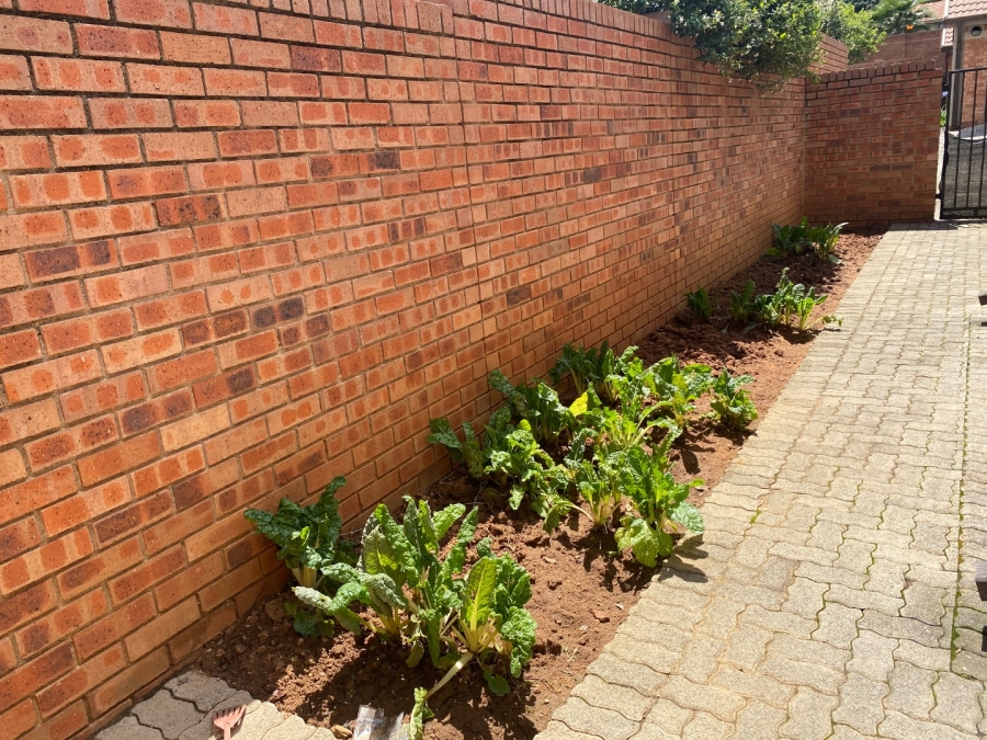 4 Bedroom Property for Sale in Fairland Gauteng