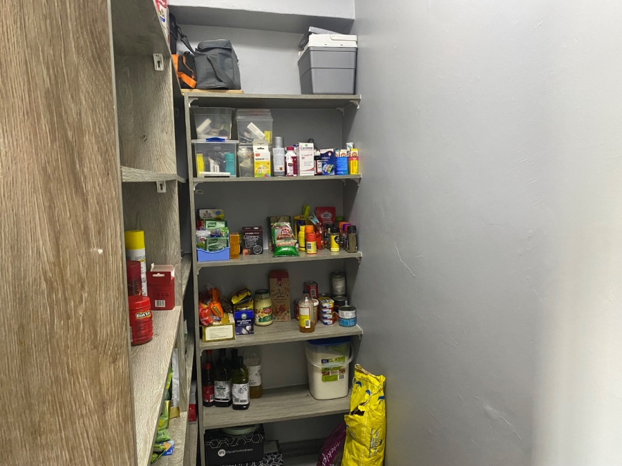 4 Bedroom Property for Sale in Fairland Gauteng