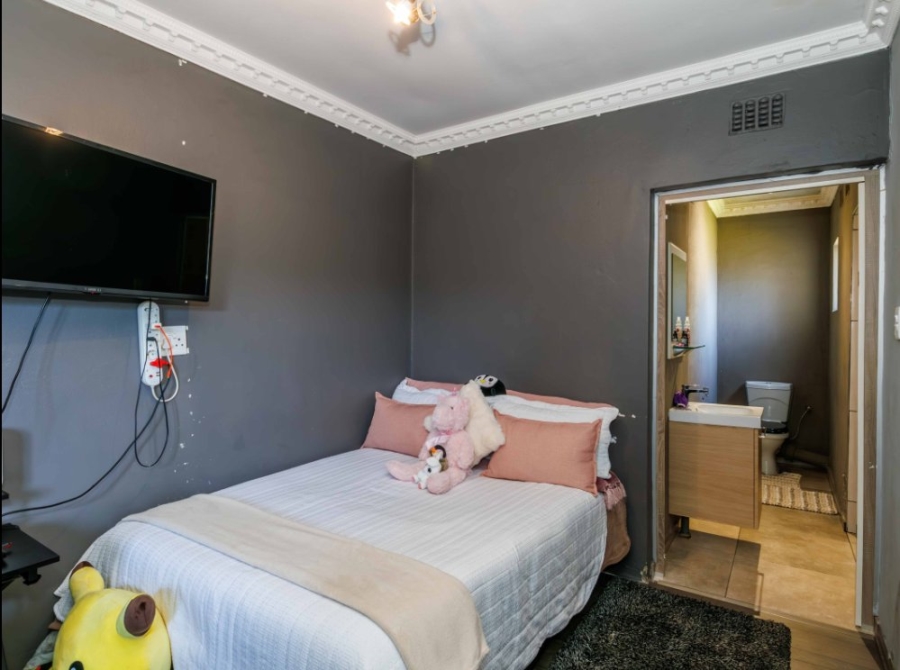 4 Bedroom Property for Sale in Croydon Gauteng