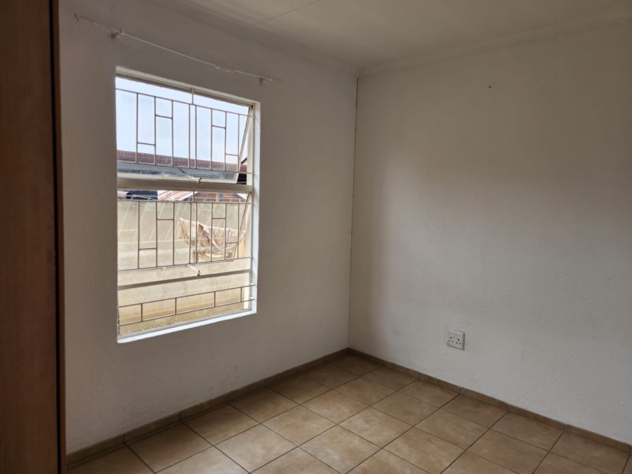 To Let 3 Bedroom Property for Rent in Alveda Gauteng
