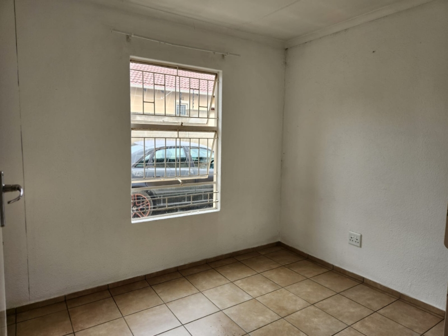 To Let 3 Bedroom Property for Rent in Alveda Gauteng