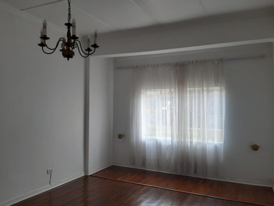 6 Bedroom Property for Sale in Troyeville Gauteng