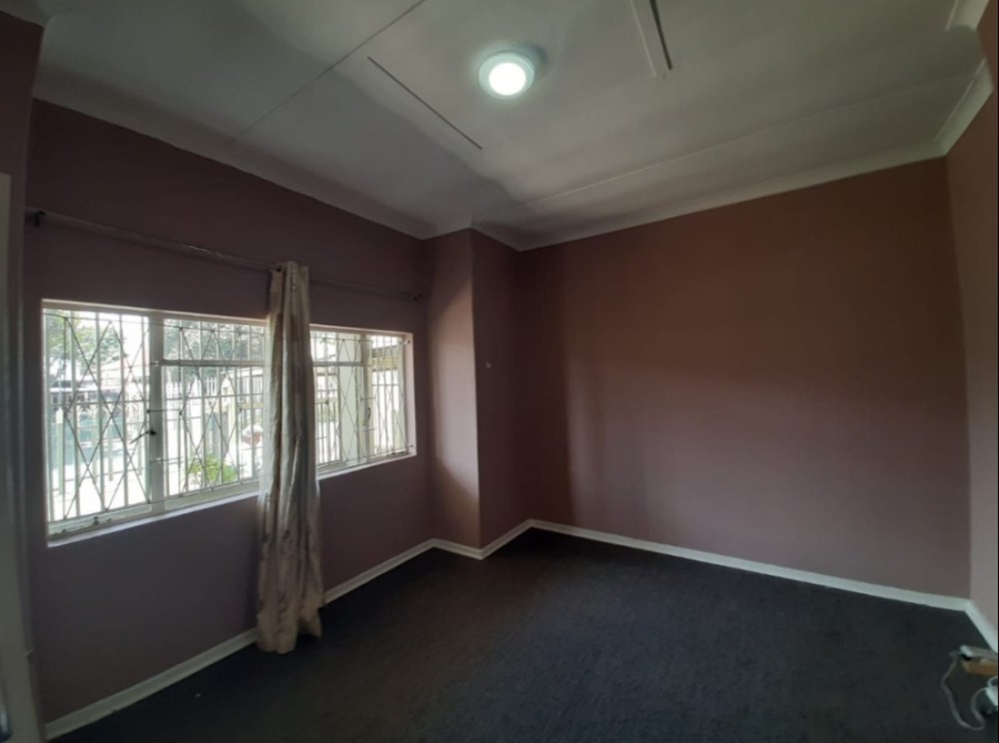 6 Bedroom Property for Sale in Troyeville Gauteng