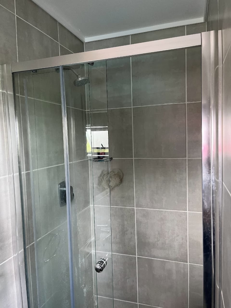 To Let 1 Bedroom Property for Rent in Comet Gauteng