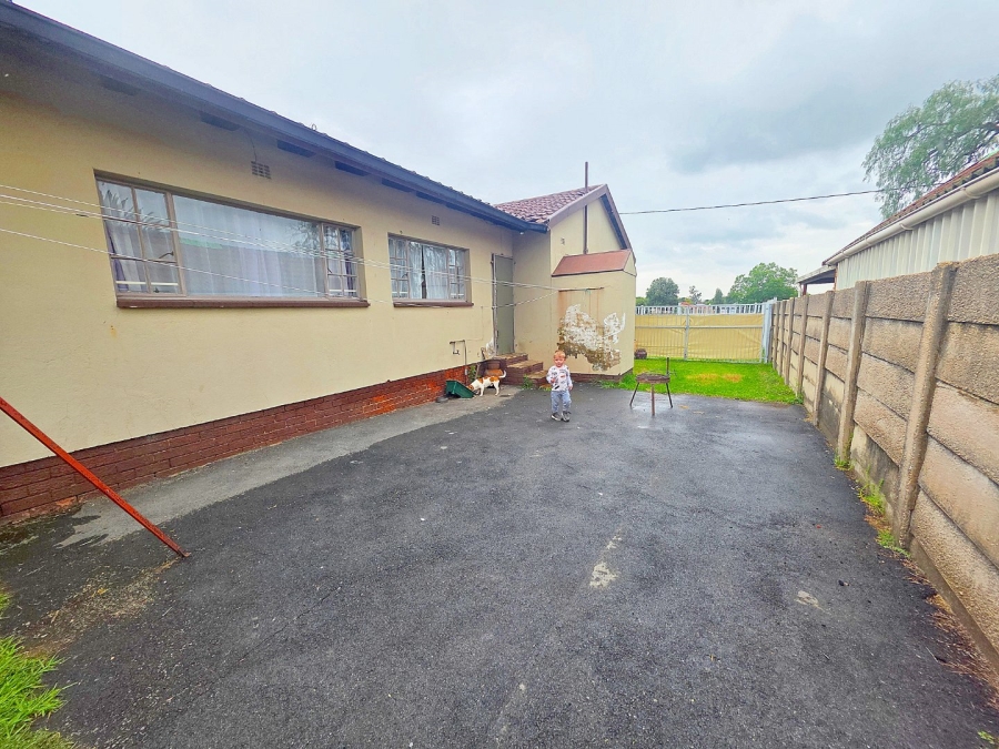 5 Bedroom Property for Sale in Ferryvale Gauteng